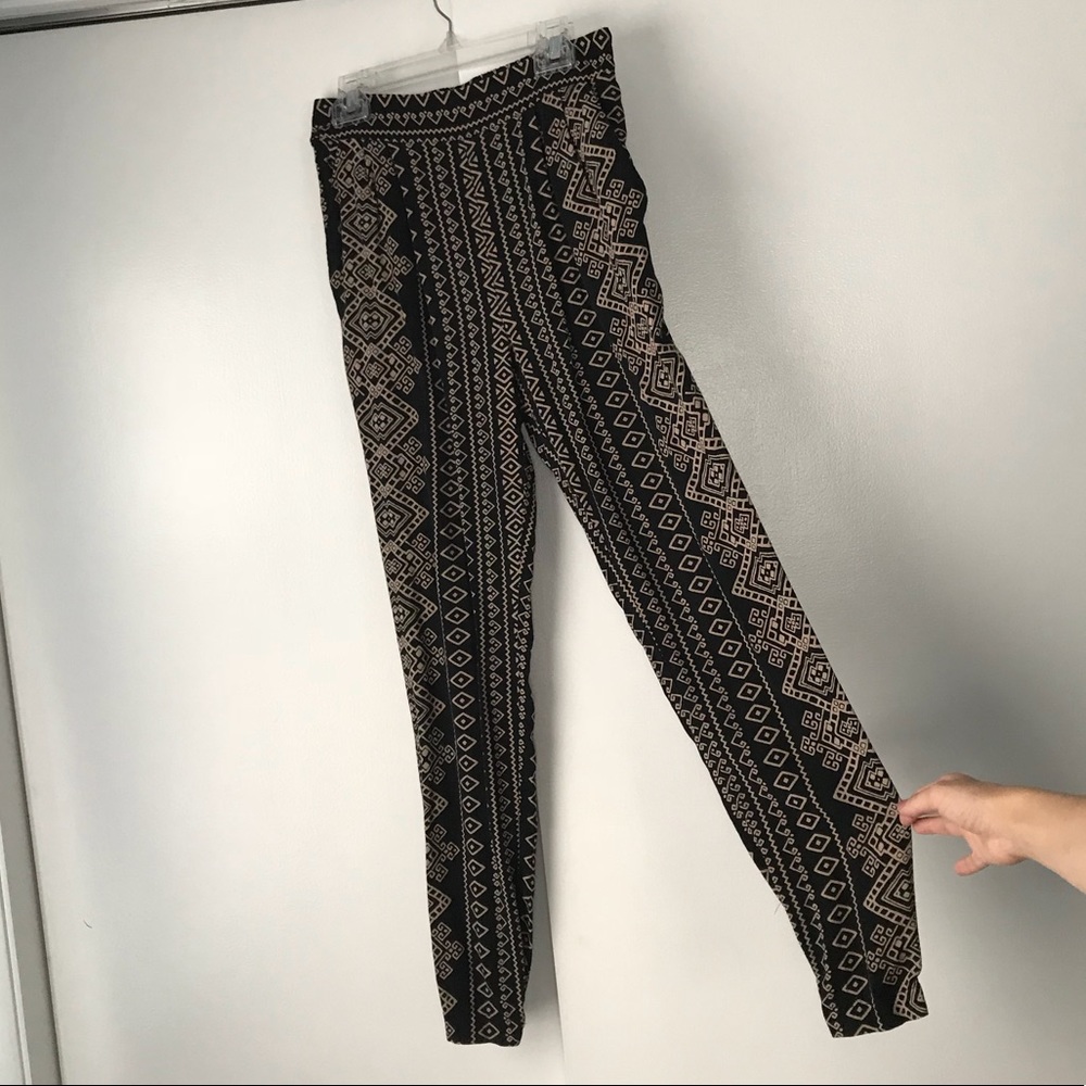 Printed pants